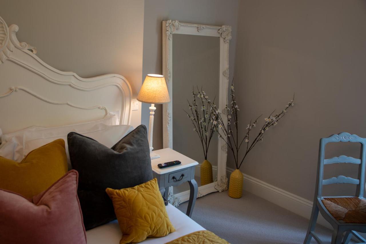 تافيستوك Apple Tree Bed And Breakfast المظهر الخارجي الصورة