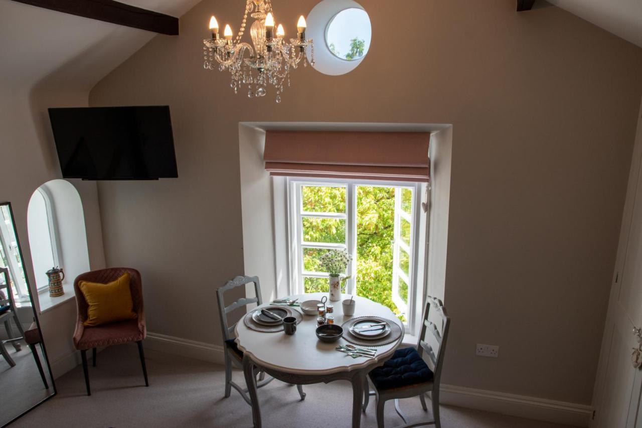 تافيستوك Apple Tree Bed And Breakfast المظهر الخارجي الصورة